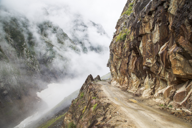 Carretera del valle de Pangi (de Killar a Kishtwar), India | Shutterstock
