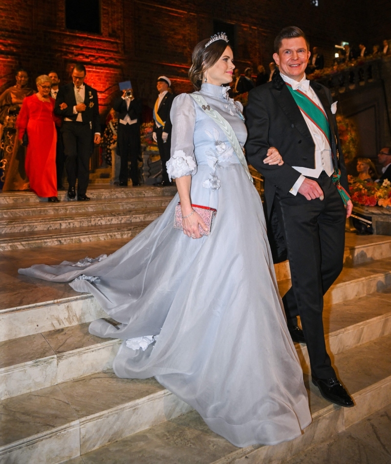 A Noble Gown for the Nobel Prize | Getty Images Photo by JONATHAN NACKSTRAND/AFP 