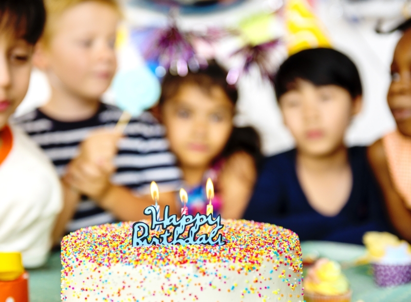 Geburtstage feiern | Shutterstock