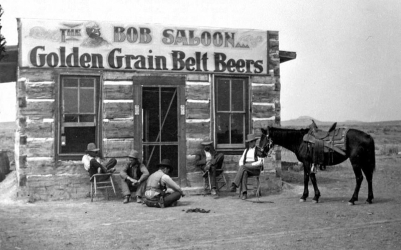 Bob Saloon | Alamy Stock Photo by History and Art Collection