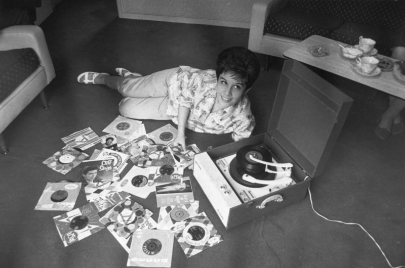 Records Were All the Rage | Getty Images Photo by Express Newspapers
