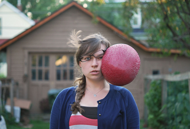 Se le llama “esquiva la pelota” por una buena razón. | Getty Images Photo by Kaija Straumanis