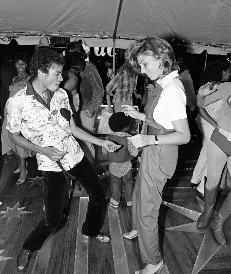 Un joven Michael Jackson baila hasta más no poder | Getty Images Photo by Michael Ochs Archives