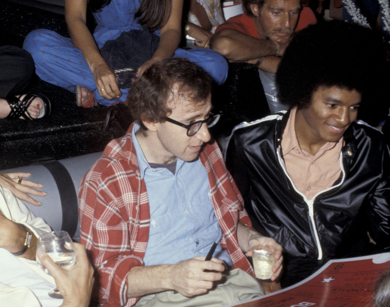 Michael Jackson y Woody Allen festejan a lo grande | Getty Images Photo by Ron Galella Collection