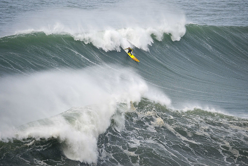 Surfear una ola de 30 metros | Getty Images Photo by PATRICIA DE MELO MOREIRA/AFP