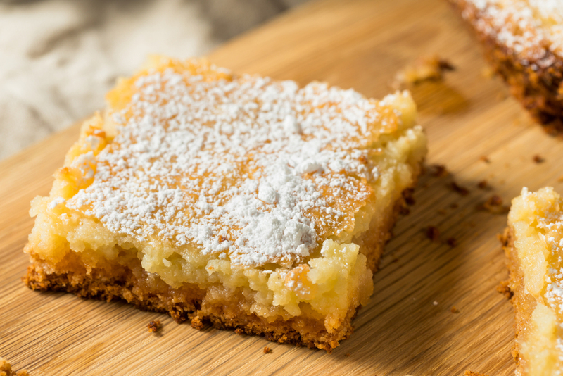 Missouri – Gooey Butter Cake | Shutterstock