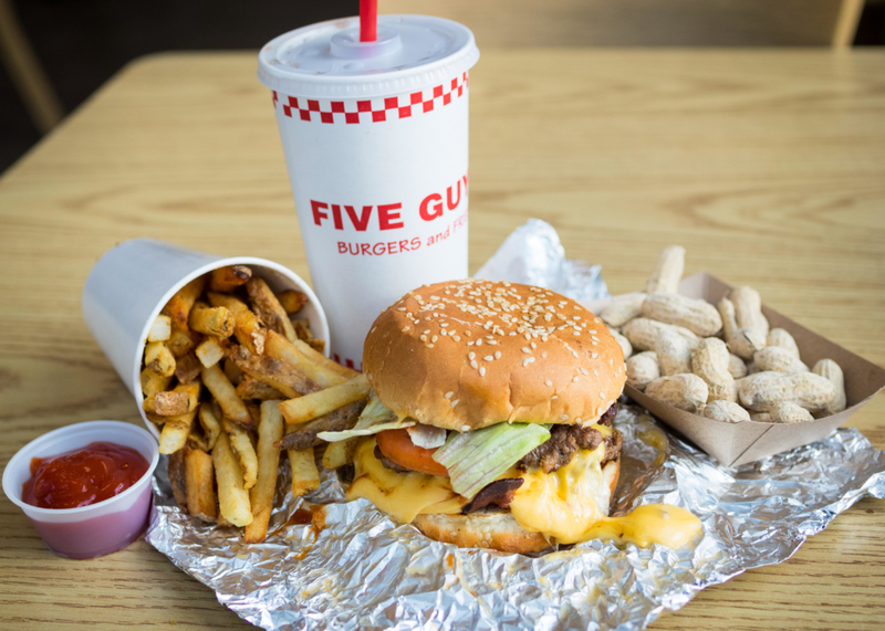 Five Guys: Bacon Cheeseburger | Alamy Stock Photo Photo by Felix Choo