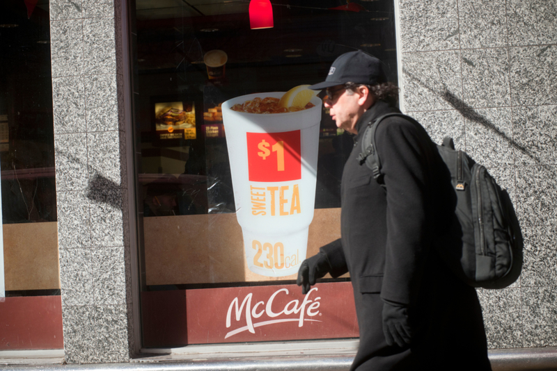 McDonald’s Sweet Tea | Alamy Stock Photo Photo by Frances Roberts