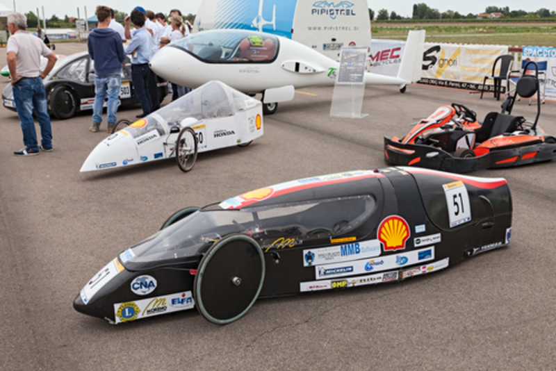A Student-Built Car Drives 2,713 Miles on One Gallon of Gas! | 
