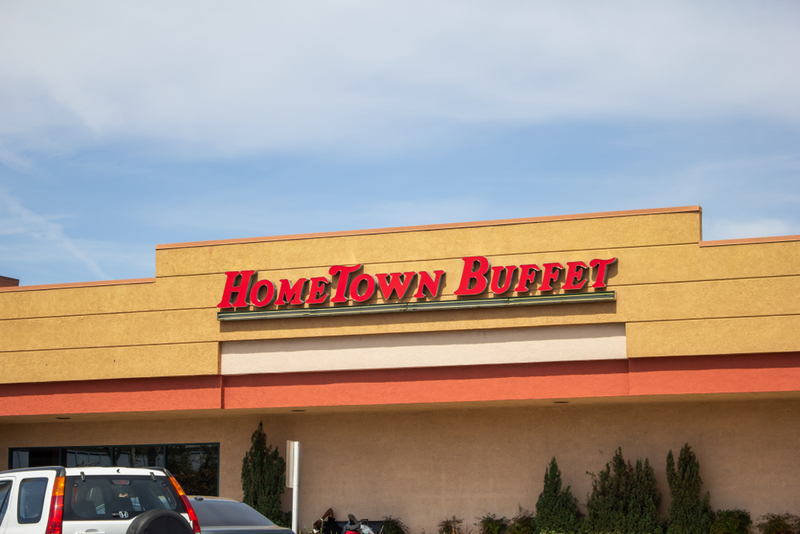 HomeTown Buffet | Shutterstock
