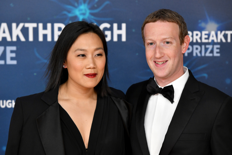 Mark Zuckerberg and Priscilla Chan Met in the Bathroom Line | Getty Images Photo by Ian Tuttle