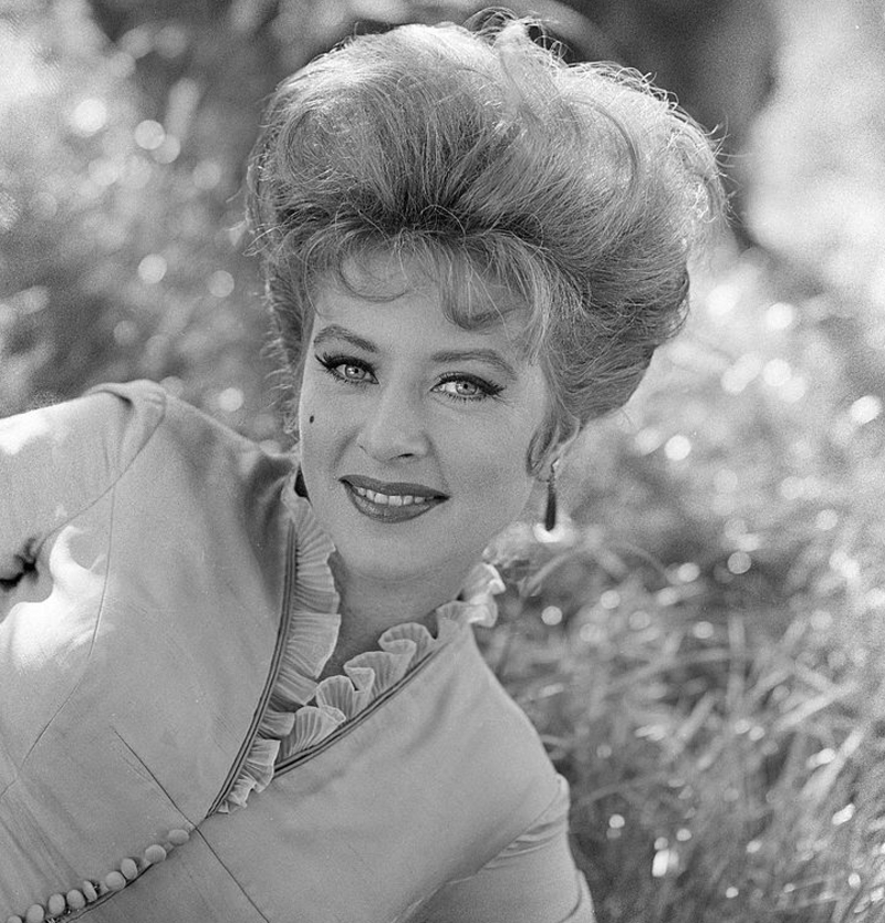 Amanda Blake Loved Animals | Getty Images Photo by CBS